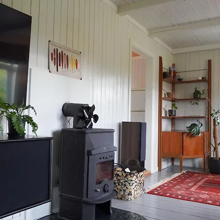 Holdal, Midt I Lofoten Holiday home Kleppstad